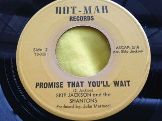 Hear Rare Northern Soul 45 : Skip Jackson and The Shantons I ' m On To You Girl 2