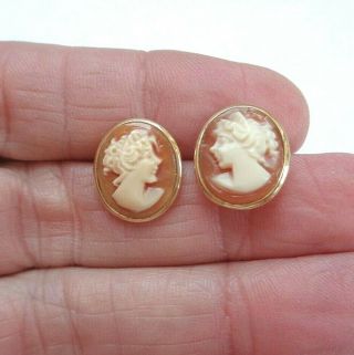 Vintage Italy 14k Solid Yellow Gold Lady Profile Shell Cameo Pierced Earrings