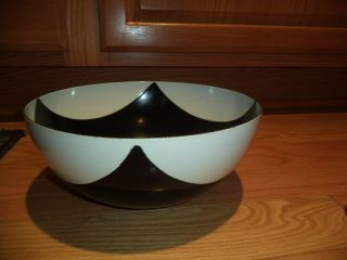 RARE BLACK & WHITE CATHRINEHOLM NORWAY ENAMEL BOWL 9 1/2 