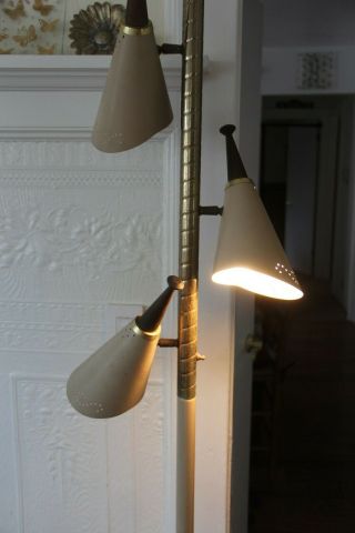 Vintage Mid - Century Cream Color 3 Cone Tension Pole Lamp - 1960 ' s 5