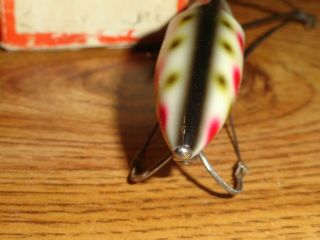 VINTAGE FISHING LURE HEDDON RIVER RUNT N9110S NO SNAG STRAWBERRY W/BRUSH BOX 6