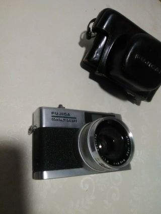 Fujica Compact Deluxe 35mm Rangefinder Film Camera & Case Rare Vintage EXC.  COND 3