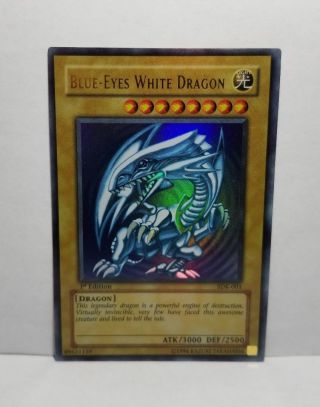 Yu - Gi - Oh Blue Eyes White Dragon Sdk - 001 Ultra Rare 1st Edition M/nm,