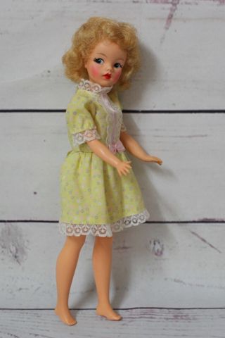 Vintage 1960s Ideal Tammy Doll Blond Hair 12 