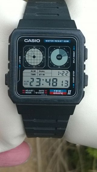 Casio AE - 21W Twin Graph Vintage LCD Digital Watch - Much sought after,  Very rare 5