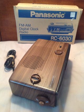 Vintage 1970 ' s PANASONIC FLIP CLOCK ALARM AM FM RADIO RC - 6030 W/Original Box 5