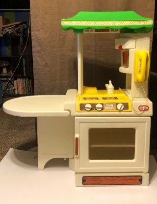 Vintage Little Tikes Party Kitchen With Coffee Pot Shape See Pictures