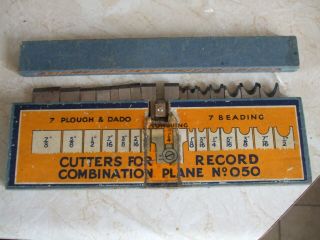 VINTAGE RECORD IMPROVED COMBINATION PLANE 050A WITH CASE,  CUTTERS & ACCESSORIES 5