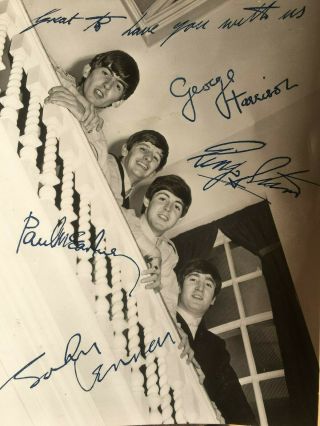 The Beatles - RARE Signed Photo - Signed by auto - pen - URGENT 10
