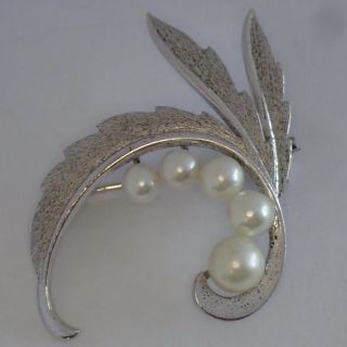 Vintage Mikimoto Japan Sterling Silver Pearl Leaf Brooch