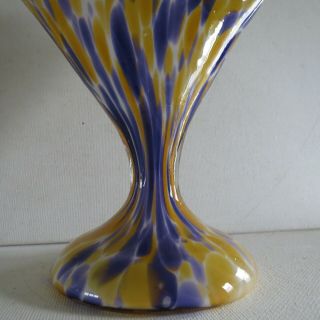 VTG Retro Hand Blown Art Glass VASE Ribbed purple & Yellow Splatter 3