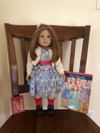 " Emily " Pleasant Company 18 In American Girl Doll With Book