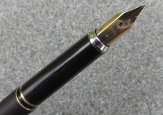 Cross Vintage Classic Century 2506 - M Black Fountain Pen Made In USA 3