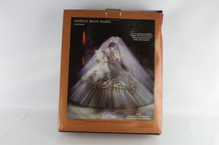 Vintage Mattel Empress Bride by Bob Mackie Exclusive Barbie Doll w/ Box 3