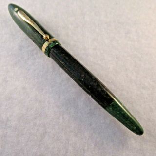 Vintage SHEAFFER Lifetime Balance Fountain Pen,  C 1930 - 35,  Jade green,  gold trim 5