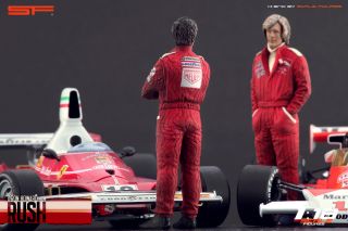 1:18 Niki Lauda & James Hunt VERY RARE figurines NO CARS for RUSH cars 7