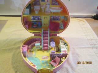 Vintage 1992 Bluebird Lucy Locket Large Polly Pocket Play Case