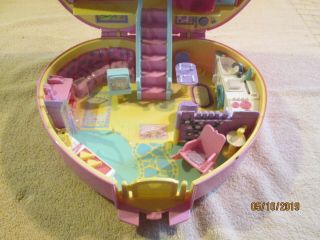 Vintage 1992 Bluebird Lucy Locket Large Polly Pocket Play Case 2