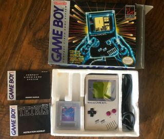 Nintendo Game Boy Dmg - 01 Vintage 1989 With Box & Manuals