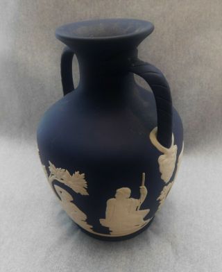 Vintage Wedgwood Jasperware Portland vase,  Black (or dark blue) and white,  1973 3