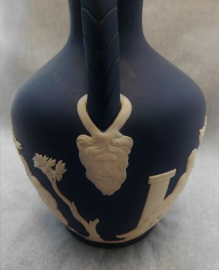 Vintage Wedgwood Jasperware Portland vase,  Black (or dark blue) and white,  1973 5