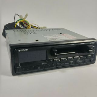 Vintage Sony Shaft Radio/cassette Xr - 3500.  All