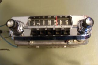 1963 Ford 63 Fairlane Vintage Am Pushbutton Radio With Knobs,  3tbo