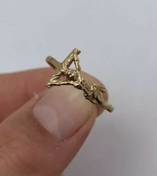 9ct Gold Jesus Crucifix Cross Ring 9k 375.