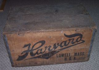 Vintage Harvard Brewing Lowell Mass Lidded Wood Beer Crate Box Case Hinged Lid