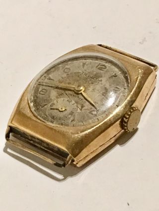 9K Gold Vintage Helvetia Wristwatch 2