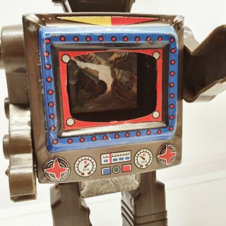 SPACE robot toy walking VINTAGE 1970 ' s MADE IN JAPAN TIN PLASTIC 2