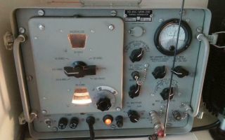 Vintage Us Navy Sg - 85c/urm - 25d Rf Signal Generator With Accessories