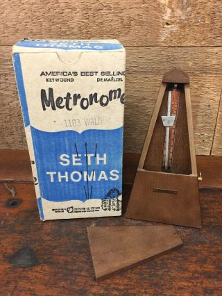 Vintage 1960’s Seth Thomas Metronome 10 Wood Cat 1103 Walnut - Cond