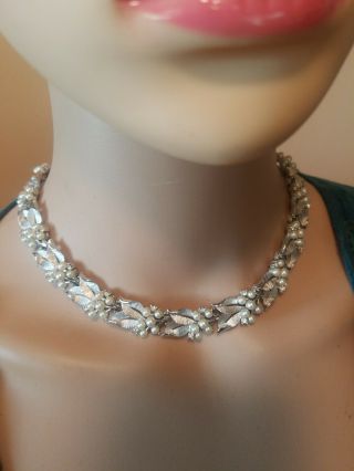 Vintage Crown Trifari Necklace Silver Tone With Faux Pearls And Rhinestones.