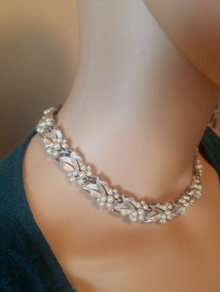Vintage Crown Trifari Necklace Silver tone With Faux Pearls And Rhinestones. 3
