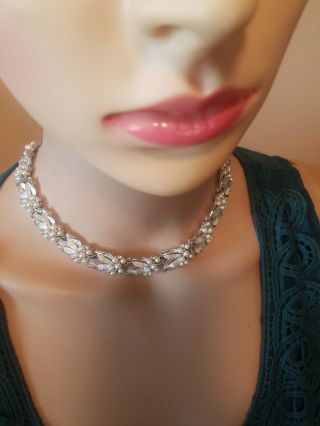 Vintage Crown Trifari Necklace Silver tone With Faux Pearls And Rhinestones. 7
