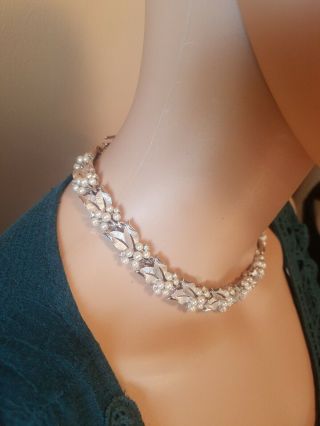 Vintage Crown Trifari Necklace Silver tone With Faux Pearls And Rhinestones. 8