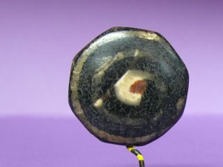 (cV500) Tibet : Very Old Agate DZI octogonal Bead Pendant.  Very rare 3