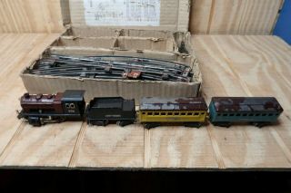 Vintage Sakais Standard Diecast Model Railway Train Set Engine Tracks and Cars 4
