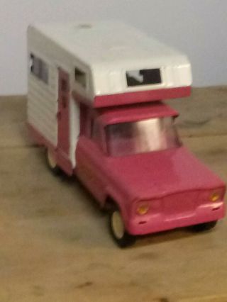 VINTAGE 1960 ' s TONKA CAMPER TRUCK/JEEP With SLIDING WINDOWS PINK METAL 4