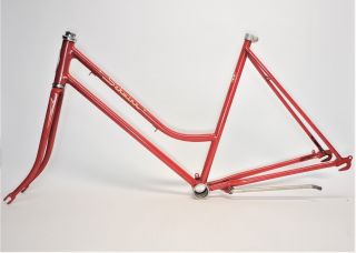 Vintage Red 1974 Schwinn Breeze 3 Spd 26 Inch Wheel Bicycle 21 " Frame Set & Fork