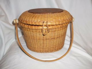 Vintage 1979 Nantucket Lightship Basket Purse By Muzzy Bamboo ? 6 1/2