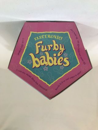 NIB VTG ‘99 Furby Babies Model 70 - 940 Yellow & Blue Confetti NC 8