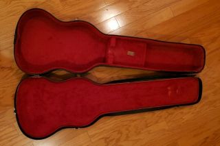 Vintage Gibson bass guitar case 2