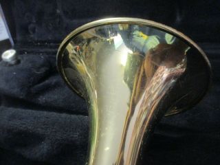 Yamaha YTR2320 Vintage Student Trumpet w/7C Mouthpiece & Case 7