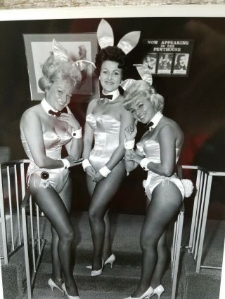 Vintage Playboy Club Hotel Casino Bunny Photograph Sexy Pinup Playmate 8x10 B&W 7