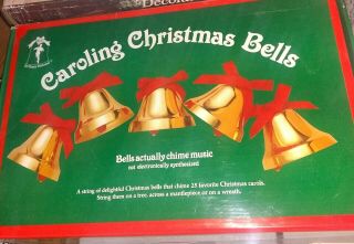 Vtg " Ye Merrie Minstrel " Musical Caroling Chiming 25 Christmas 12 Metal Bells