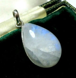 Solid Sterling Silver Vintage Style Real 19ct Rainbow Moonstone Necklace Pendant