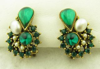 Vintage Hollycraft Signed Faux Pearl & Green Rhinestone Clip On Earrings 2