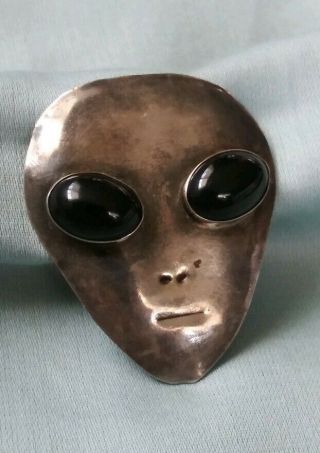 Vtg Handmade Ooak Sterling Silver Black Onyx Eyes Face Head Alien Pin Brooch